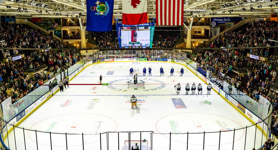 Tip IJshockey in Portland Maine Tip IJshockey in Portland Maine